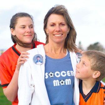 Divorce Helper - Does the mom or mother always get the kids? Soccer mom.